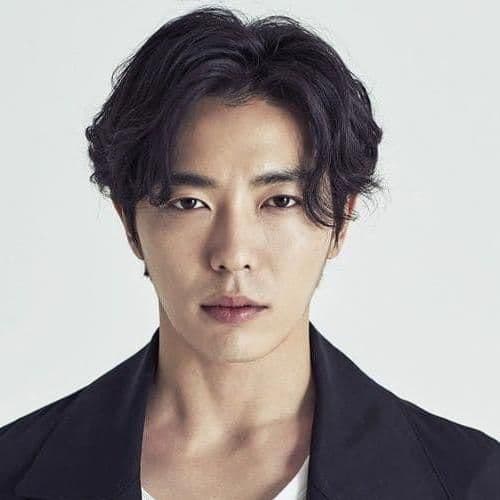 Men's Curtain example 2